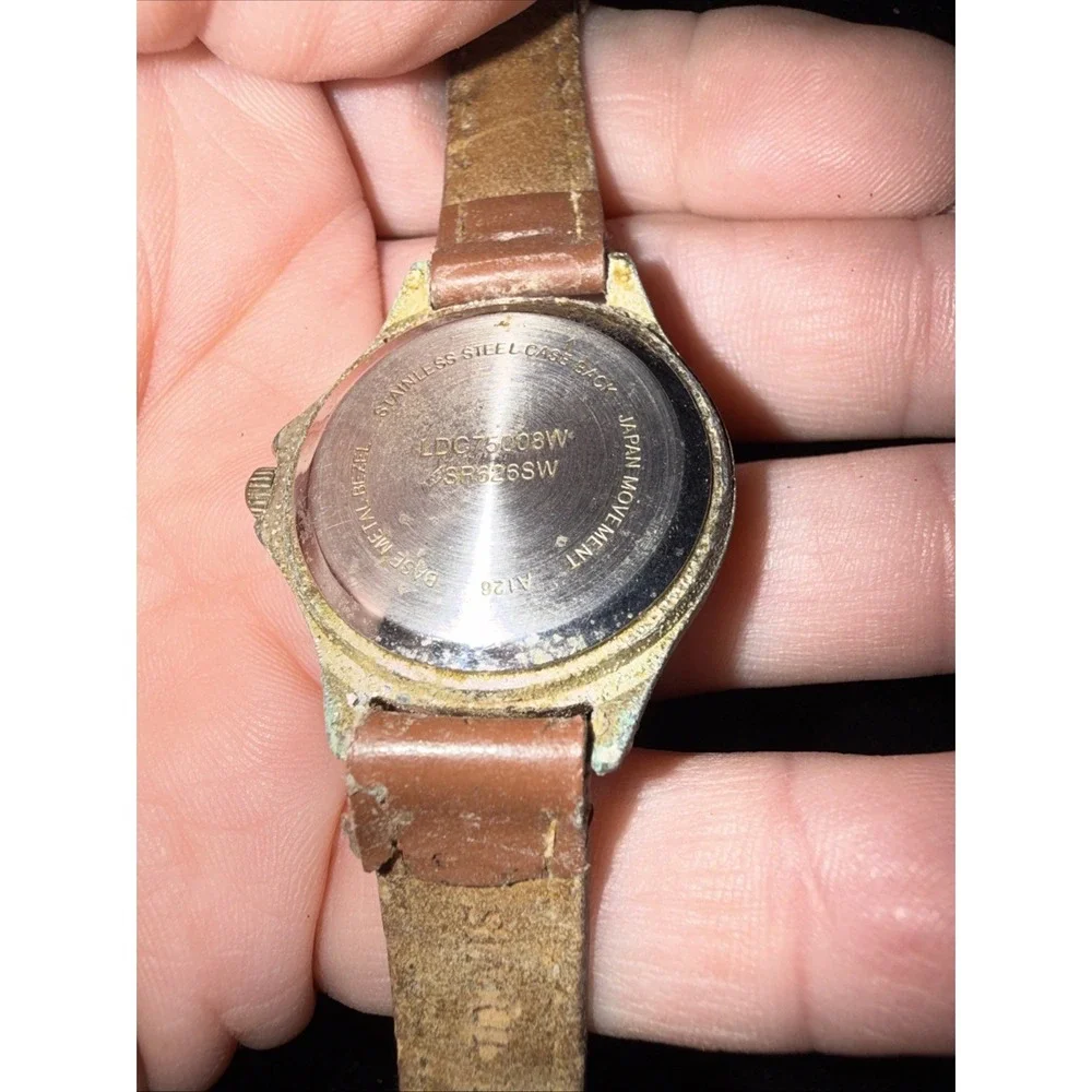 Lot of 8 Vintage Ladies Quartz Watches Wrangler Aeropostale, Marcelle Welch 5440